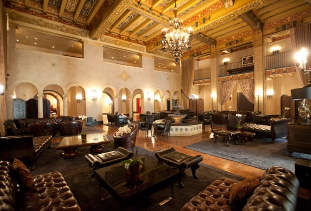 The Stunning Lobby in Hollywood, California’s Roosevelt Hotel