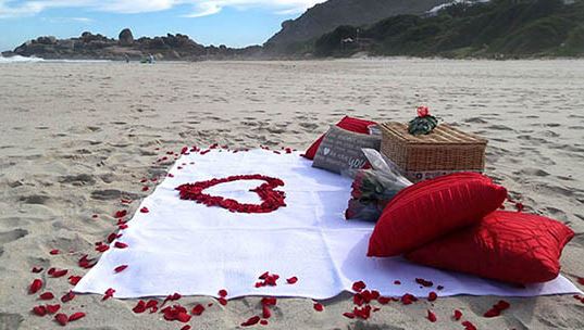 Romantic Valentine picnic